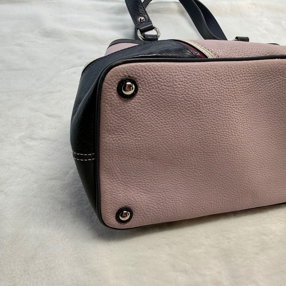 Coach Laura Spectator Satchel Lavender Leather Navy Detailing Kiss-Lock Closure - Picture 8 of 16